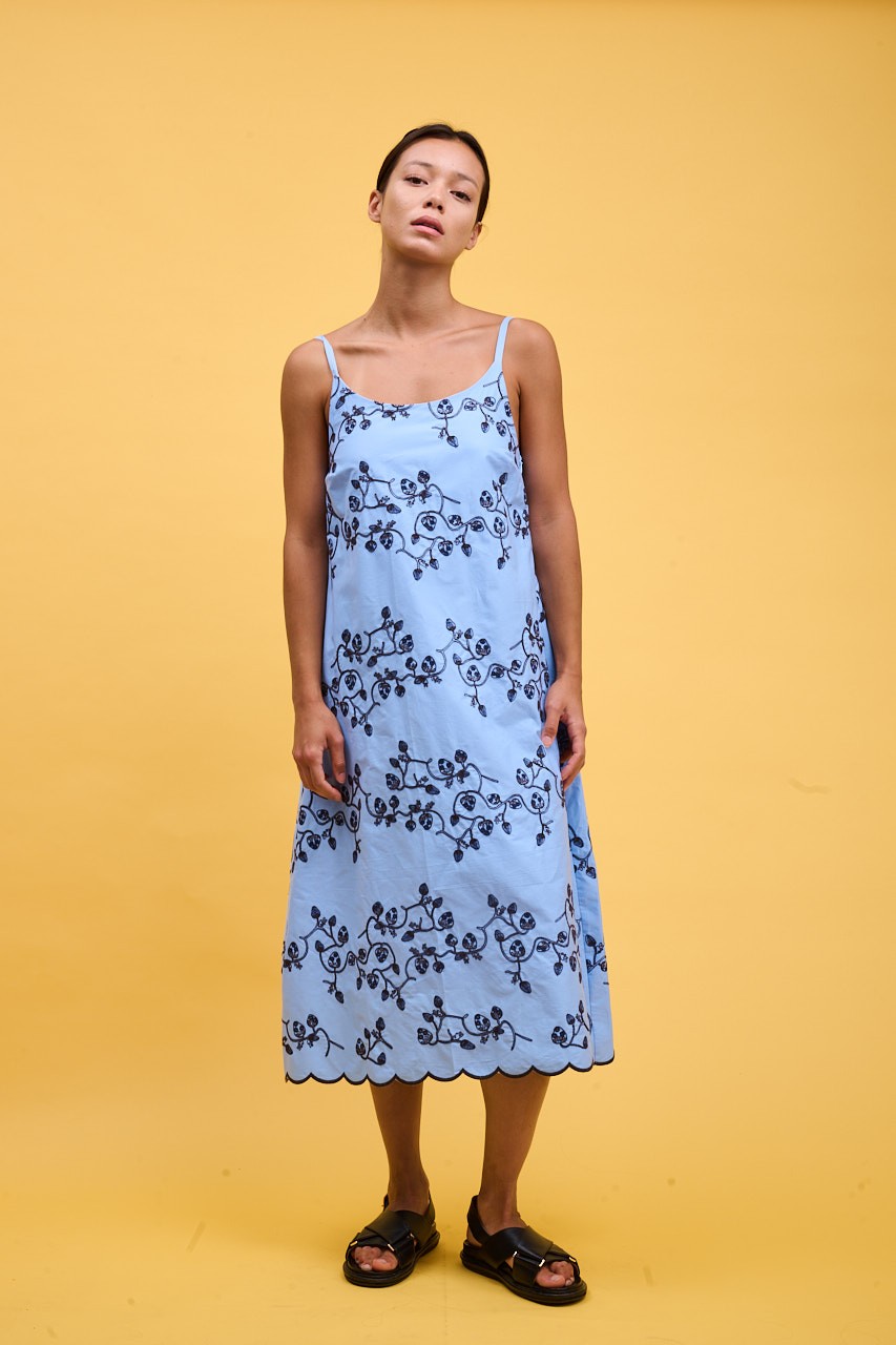 Leva Dress